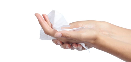 Våtservett händer.